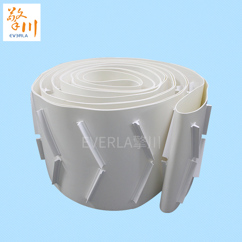 優(yōu)質(zhì)食品級(jí)pu<a href='http://m.ontimecarpet.com/shusongdai/' target='_blank'><u>輸送帶</u></a>加T型擋塊