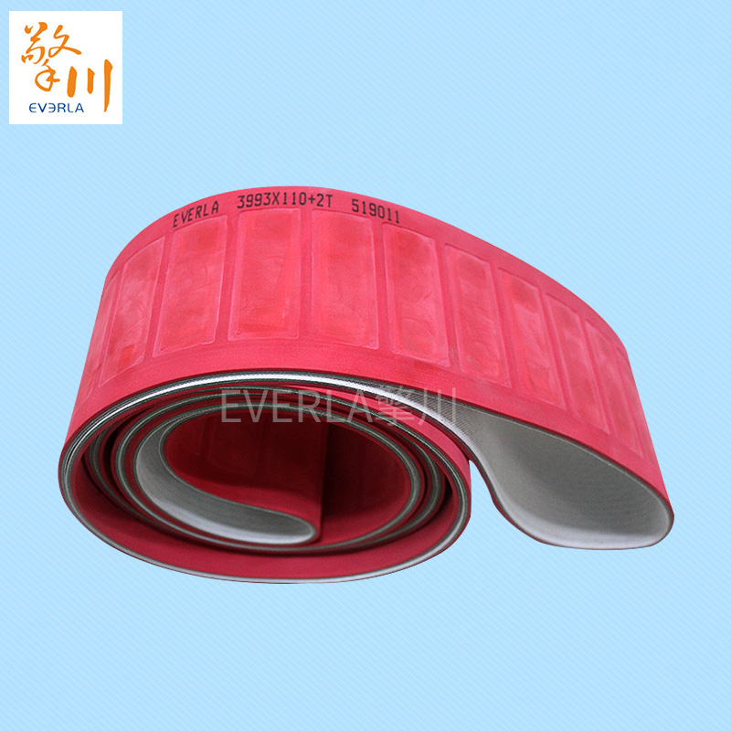 橡膠<a href='http://m.ontimecarpet.com/shusongdai/' target='_blank'><u>輸送帶</u></a>圖片1